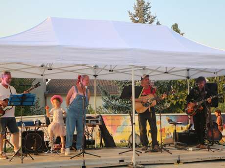 The lonesome gamblers  -concert