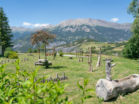 Aire de jeux d'Enchastrayes