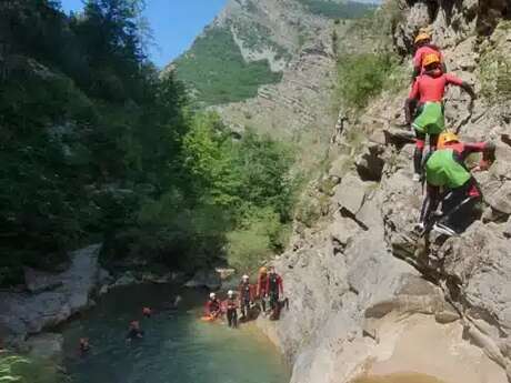 Canyoning découverte - Canyon de Rabou avec Ecrins Spéléo Canyon