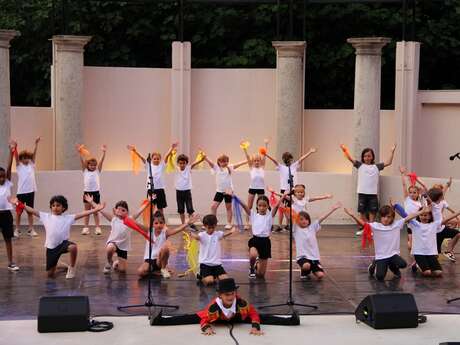 Gérard Philipe Primary School end-of-year show.