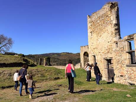 Le pilleur du château de Couzan - jeu en famille