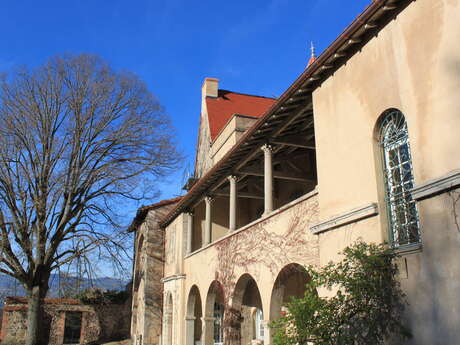 Château de Chalain-d'Uzore