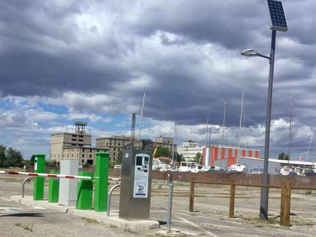 Aire de Stationnement et de service de Camping-car Park