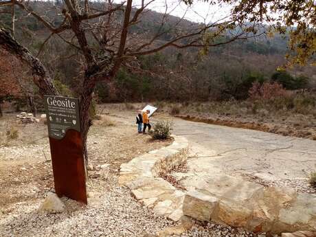 VIENS - Petit tour de Piégros