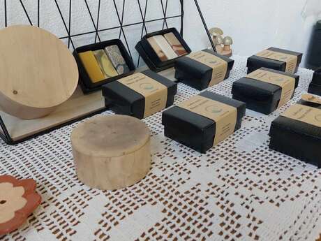 Démonstration de fabrication de savons artisanaux