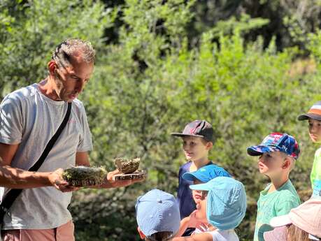 Familienanimation bei der Seilbahn von Salève