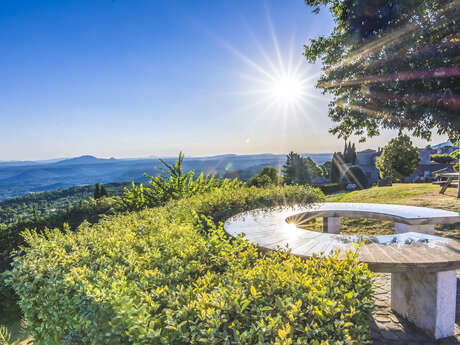 Vue panoramique des Maures au Mont Ventoux