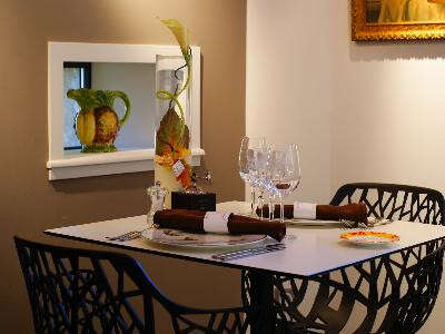 La table de Beaurecueil