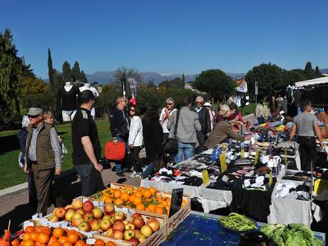 Marché forain de l'Hippodrome