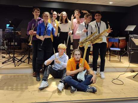 The Big Loud et Wonder Brass - Flâneries à Pérouges
