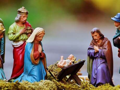 Excursion en bus aux crèches de Lucéram et confiserie Florian