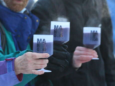 Winter welcome drink at Col de Merdassier