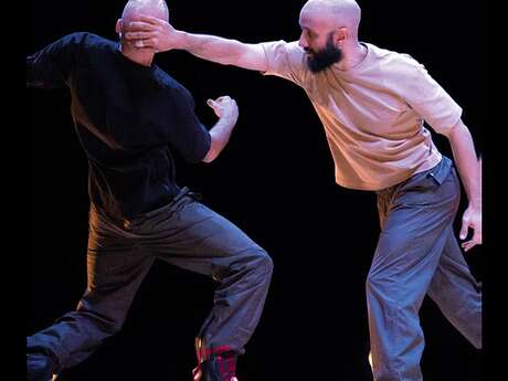 Spectacle " Pacific Square"