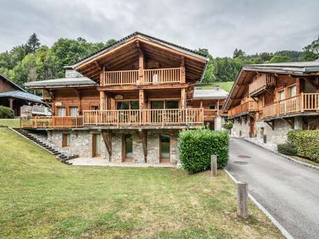 Chalet Rose