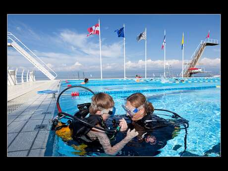 Baptême de plongée en piscine
