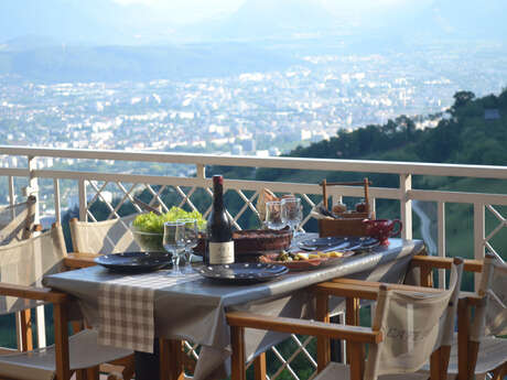 Le café des Alpes