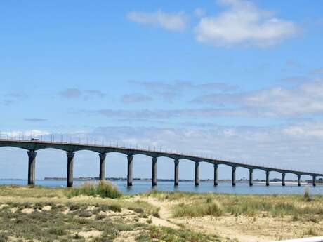 Puente de la isla de Ré