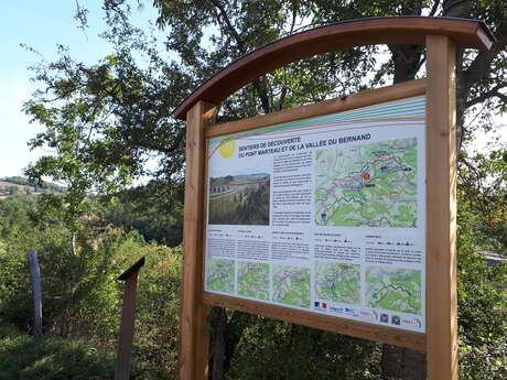 Sentier découverte du viaduc du pont marteau : le bois de la dame