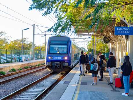 Gare SNCF Ollioules-Sanary-sur-Mer