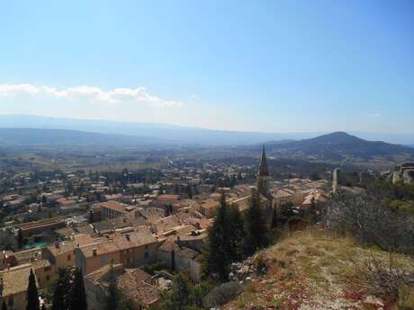 SAINT-SATURNIN-LÈS-APT - Des moulins au château et rues du village