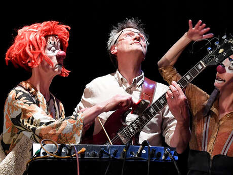 Clown : Au bord du temps