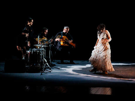 Danse - Maria Moreno "O../O../.O/O./O."