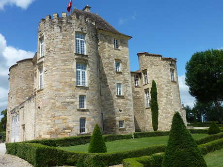 Journee de patrimoine de pays au chateau de la reine margot