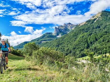 GTHA - Grande Traversée des Hautes-Alpes à VTT - [ section Serre-Ponçon ]
