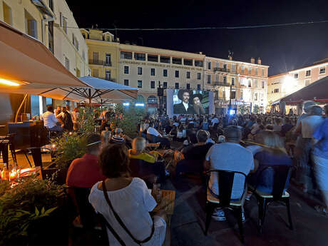 Cinema de plein air à Agay