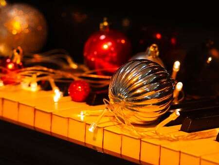 Chants de Noël par le Chœur Elzéar Genêt