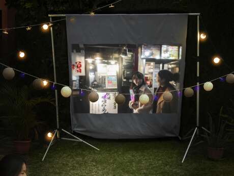 Projection documentaire en plein air