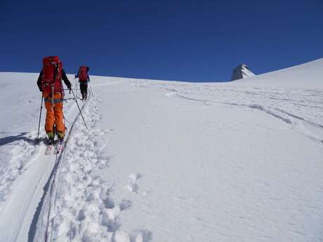 Ski de randonnée guidé
