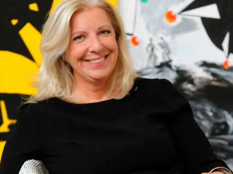 Conversation autour de l'art avec Yoyo Maeght au musée du Niel