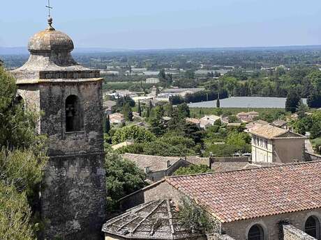 Randonnée entre pierre et eau : de Lagnes à Fontaine-De-Vaucluse