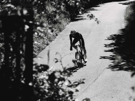 Cycling loop - From Lac de Chevelu to Mont Tournier