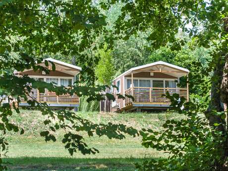 Camping Paradis Val de Coise ****