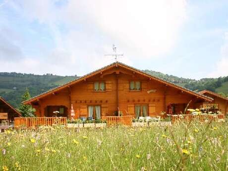 Appartement "Les Rhodos" dans chalet - 70m² - 3 chambres - Vesin Jacques