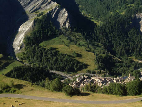De La Grave au Lac du Verney par les balcons de l'Oisans en vélo de route
