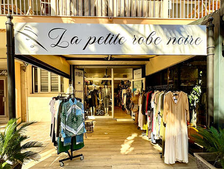 La Petite Robe Noire