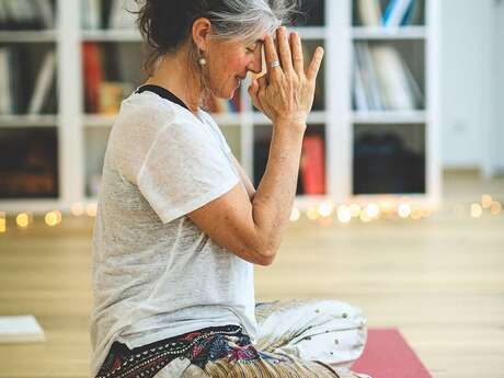 Hatha Yoga con Chrystel