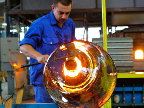 Verrerie de Saint-Just-Saint-Rambert - visite guidée