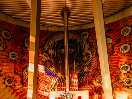 Visite en plein air - Eglise St Louis de Novel