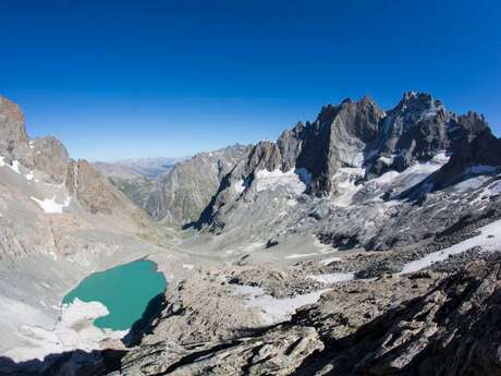 De Villar d'Arêne au refuge du Pavé (alpinisme)