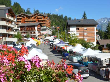 Marché artisanal et brocante
