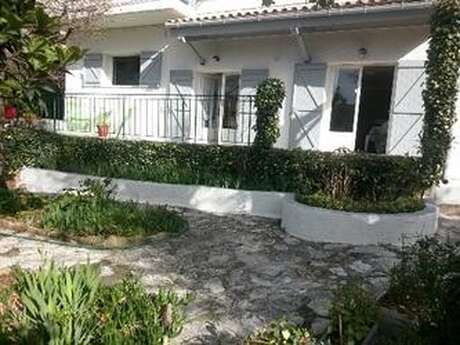 Unterkunft in einer Villa - Les Playes - Roussel Francis und Annie