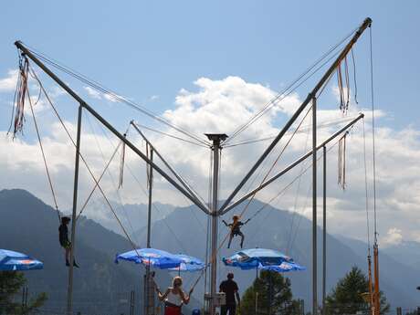 Trampoline avec l'Ecole Suisse de ski