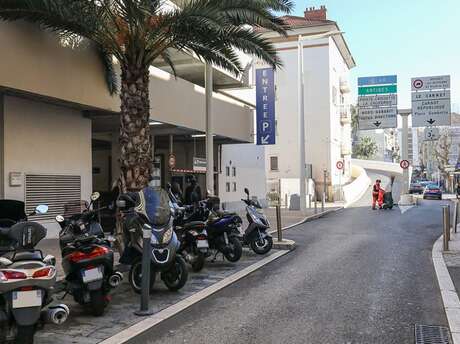 P9 - Parking Gare SNCF