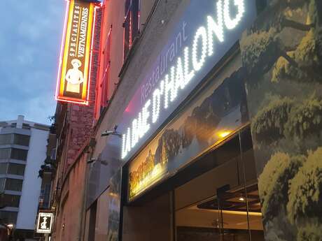 Yunik Saigon (Halong Bay)