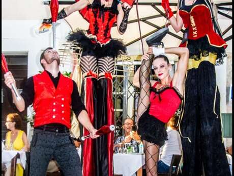 Cirque d'Antan Parade