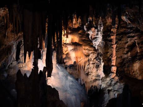 La visite fantastique à la grotte du Bosc